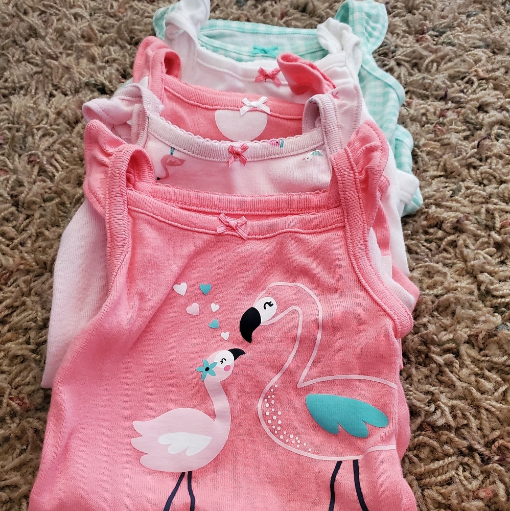 Newborn girl clothes